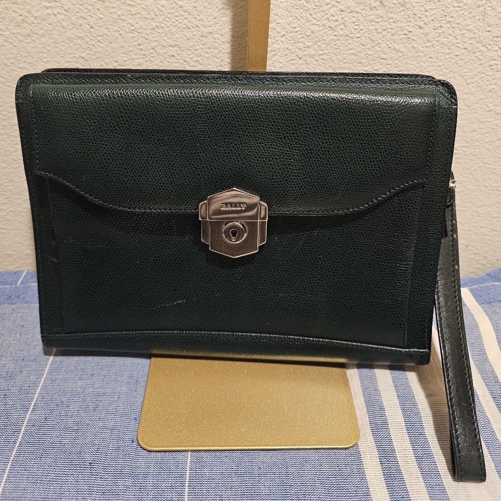 Bally Vintage Elegant Green Clutch EUC